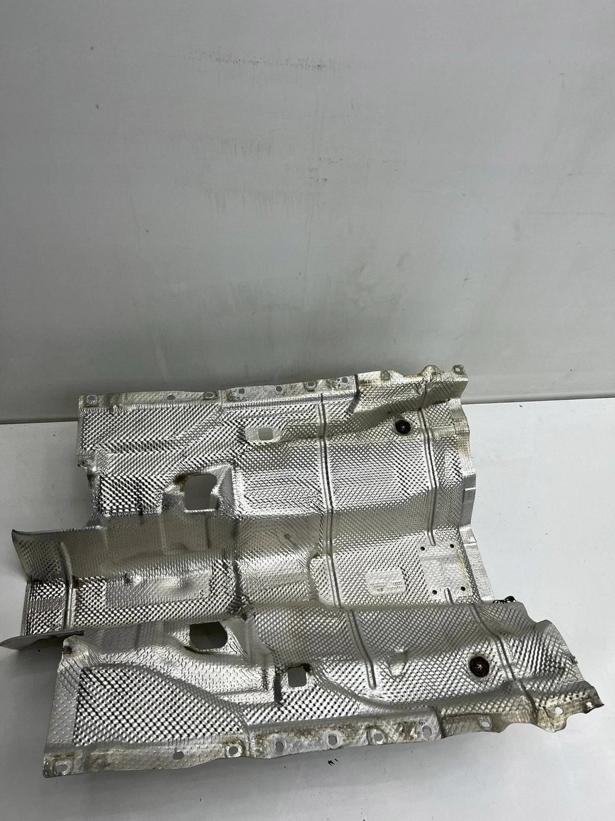 Audi A7 4K Hitzeschutzblech 4K0804160E image 6