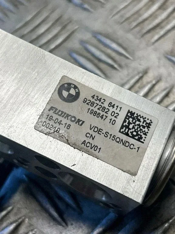 BMW i3 2016 Expansionsventil Klimaanlage 9287282 image 5
