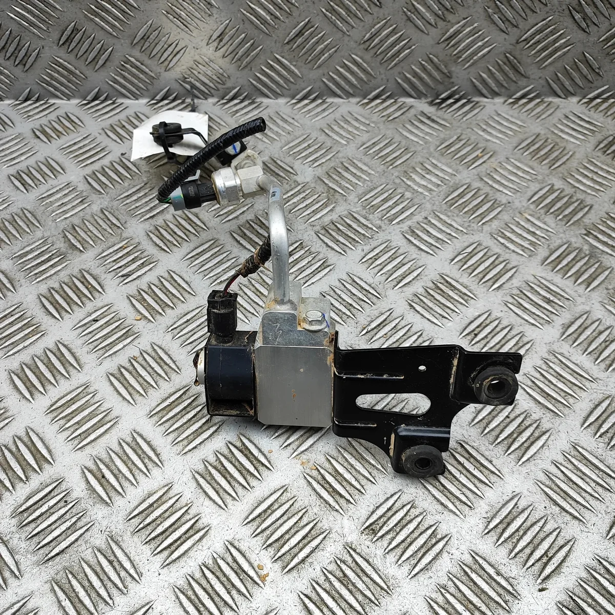 Klimaanlagenventil BYD gebraucht 8108413 image 4