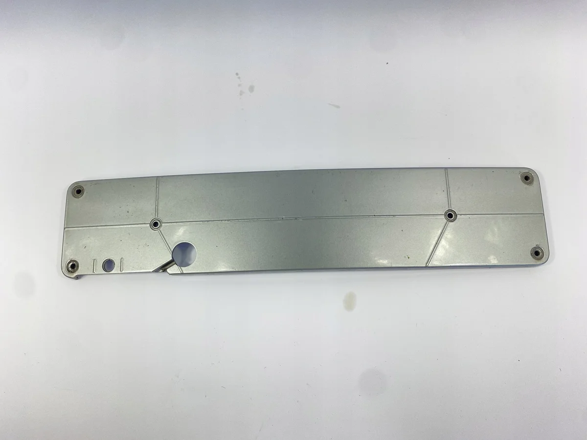 Rekisterikilven kehys Mercedes 124 W124