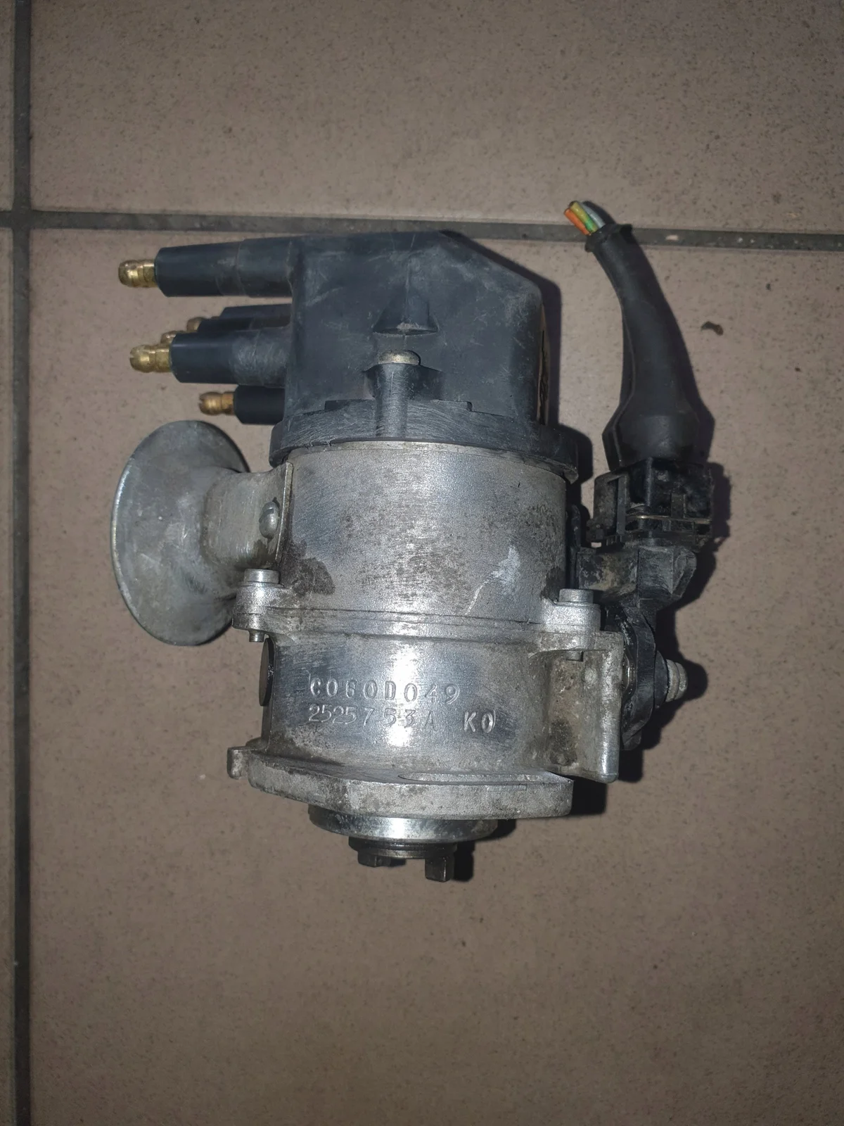 Aparato de encendido Peugeot 309 2525753A 89-93