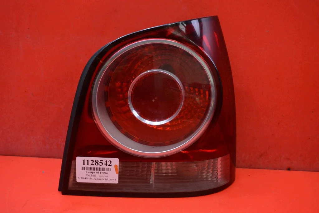 Feu arrière droit VW Polo IV 9N 2005-2009
