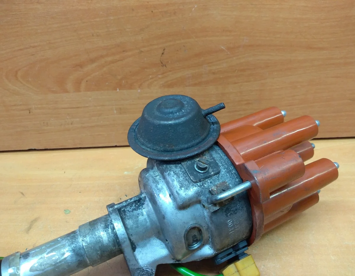 Aparelho de Ignição Mercedes W114 250 2.8 0237306045