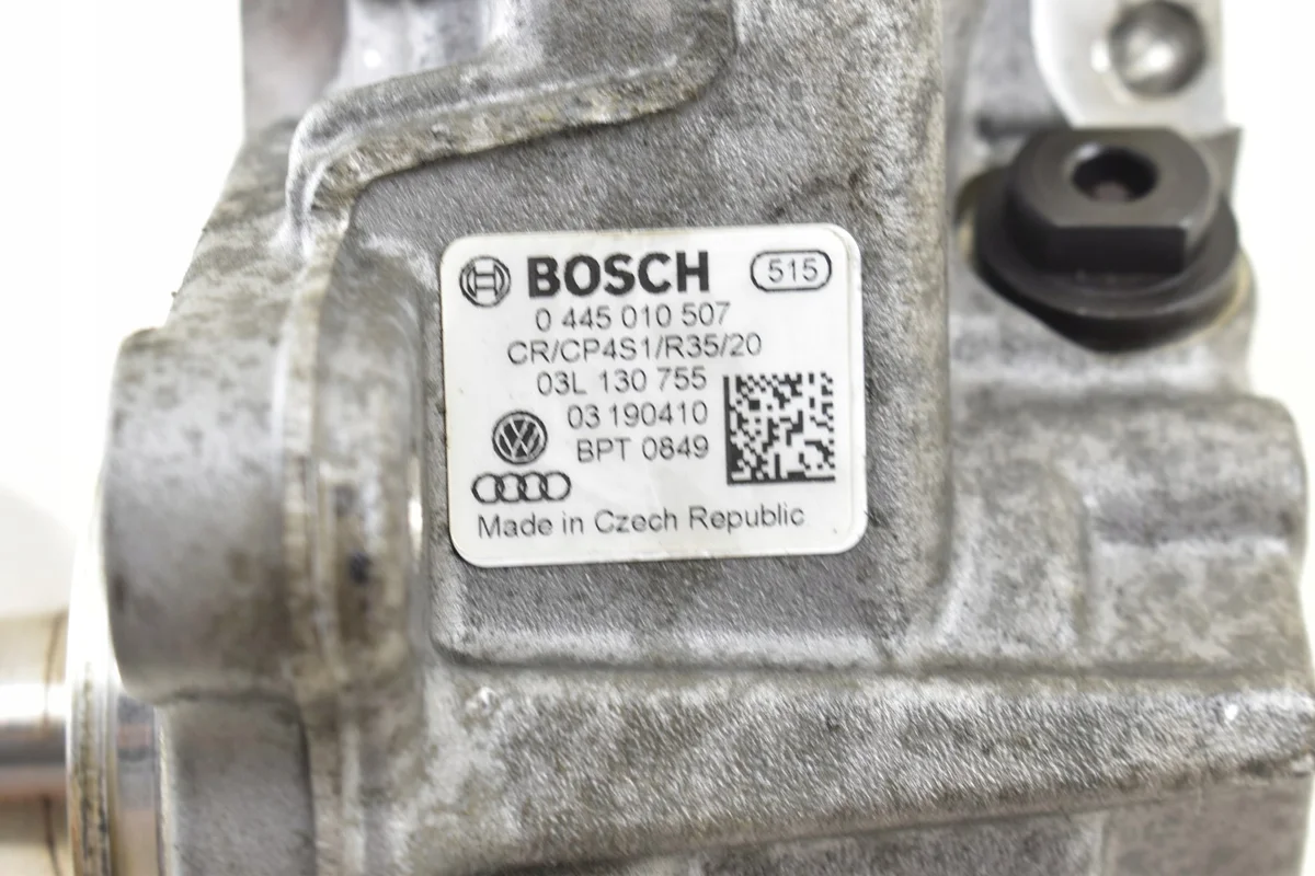 Einspritzpumpe VW Passat B6 2.0 TDI gebraucht image 4