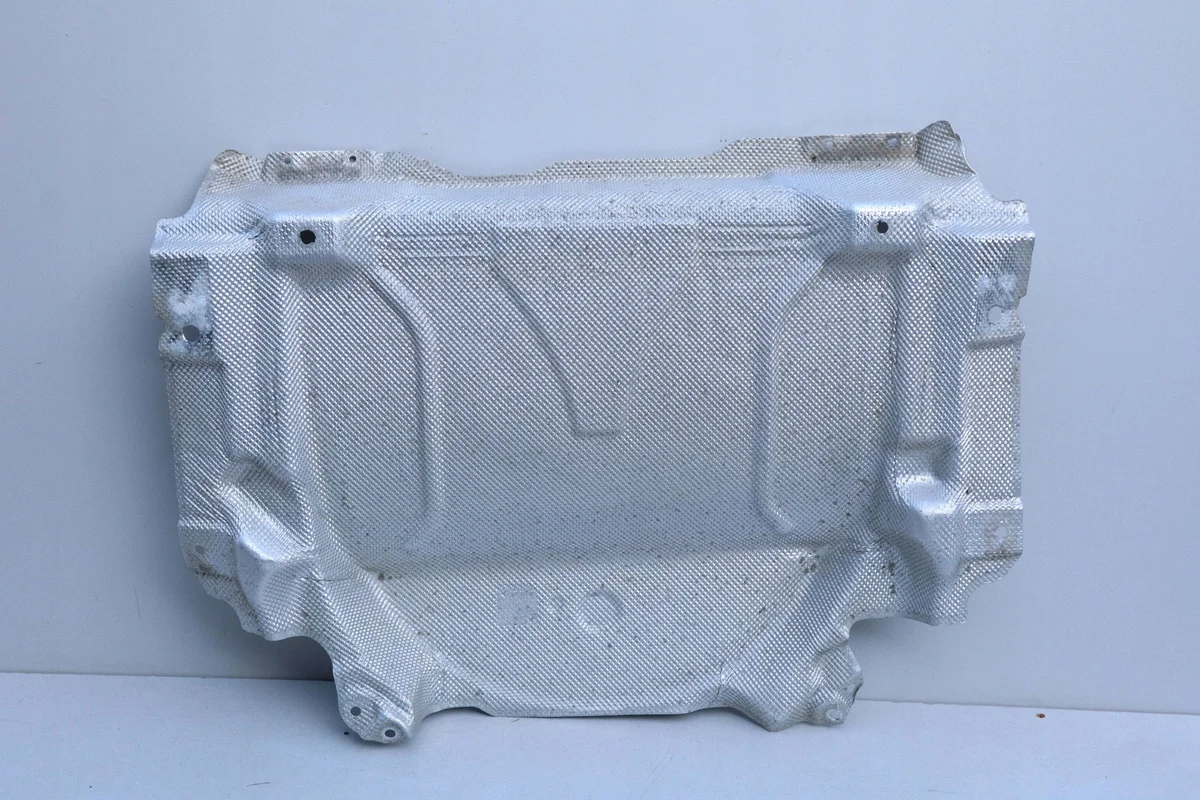 Volvo XC90 II Hitzeschutz 31449361 image 7