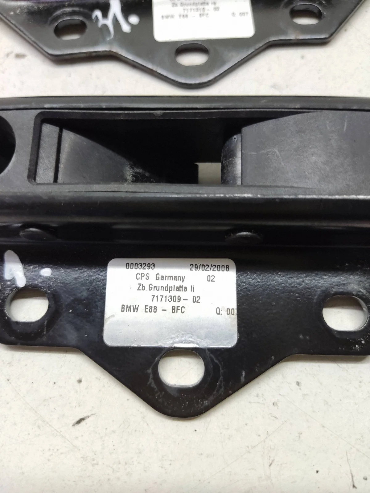 BMW 1 E82 E88 2009 Dakslot Cabrio 7171309 image 3