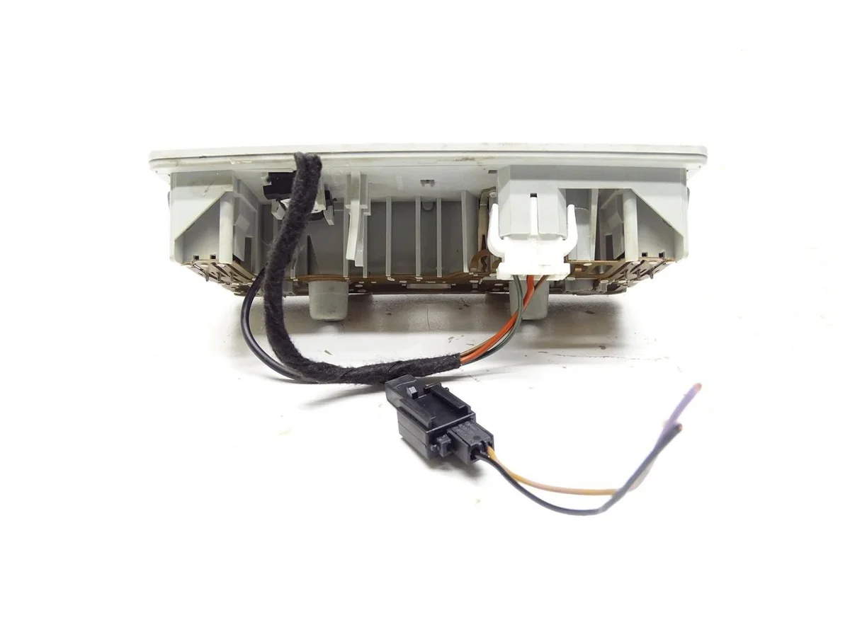 Innenleuchte Skoda Octavia II 3B0947105C gebraucht image 3