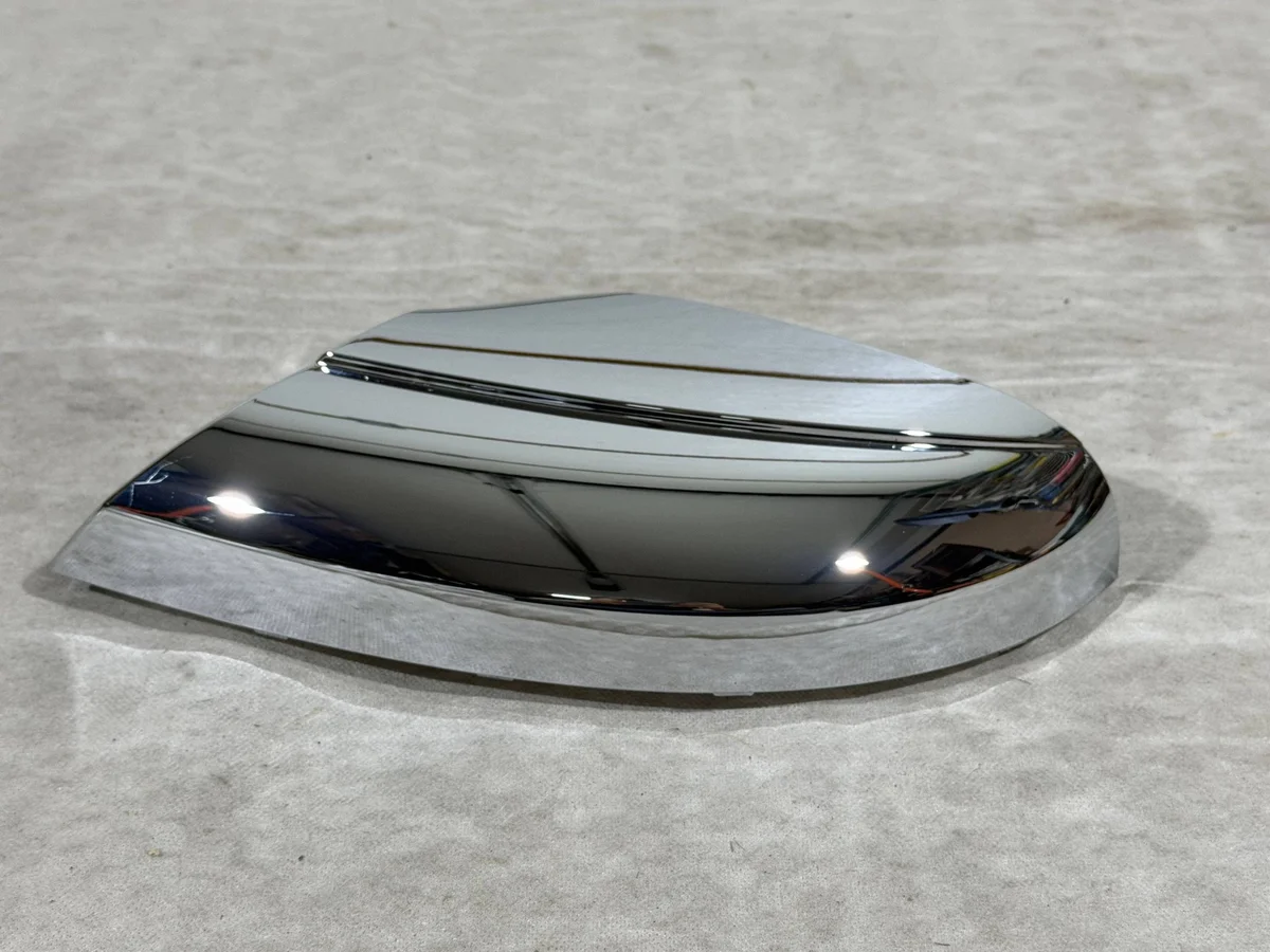 Volkswagen Amarok peilikuori, oikea, RH