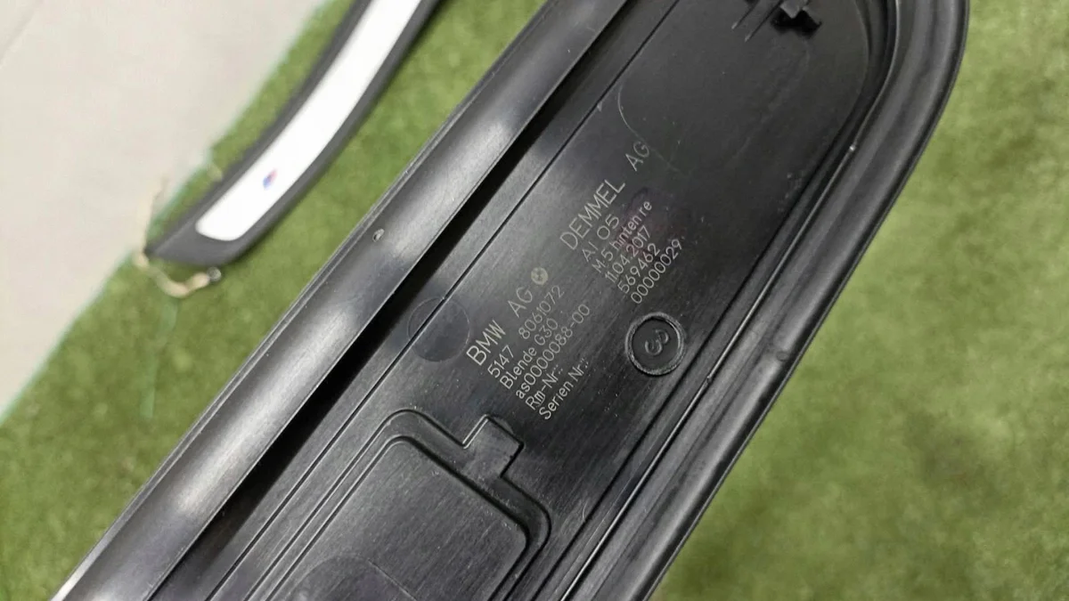 Schwellerleiste hinten rechts BMW 5 F90 G30 M5 image 3