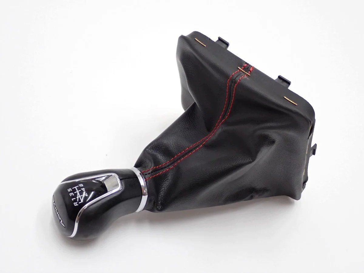 Manopla Câmbio SEAT ATECA 576711113E Usada image 3