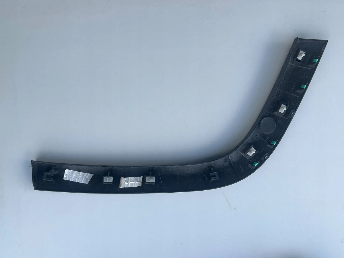 JEEP GRAND CHEROKEE WL MOLDURA TRASEIRA ESQ image 3