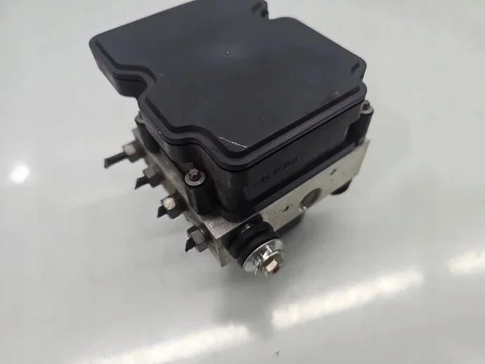 Pompe ABS Dacia 476602738R image 5