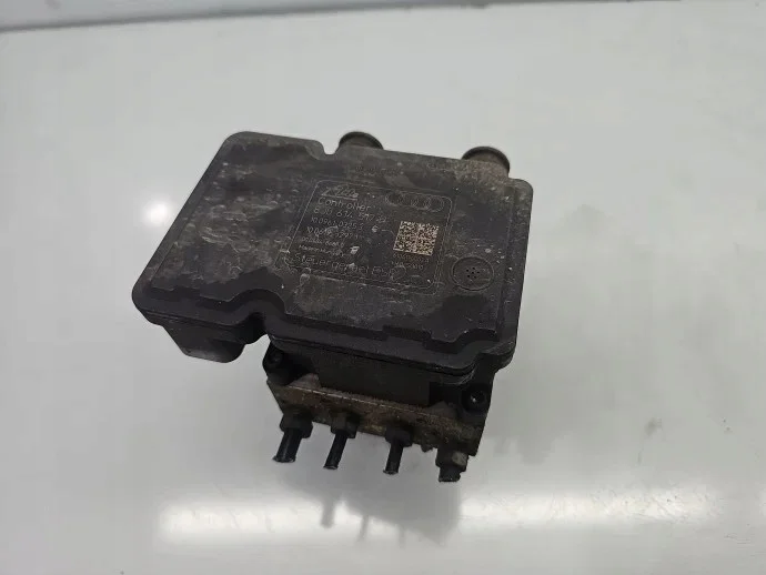ABS-pump Audi TT (8J3) 2006-2013 8J0614517B