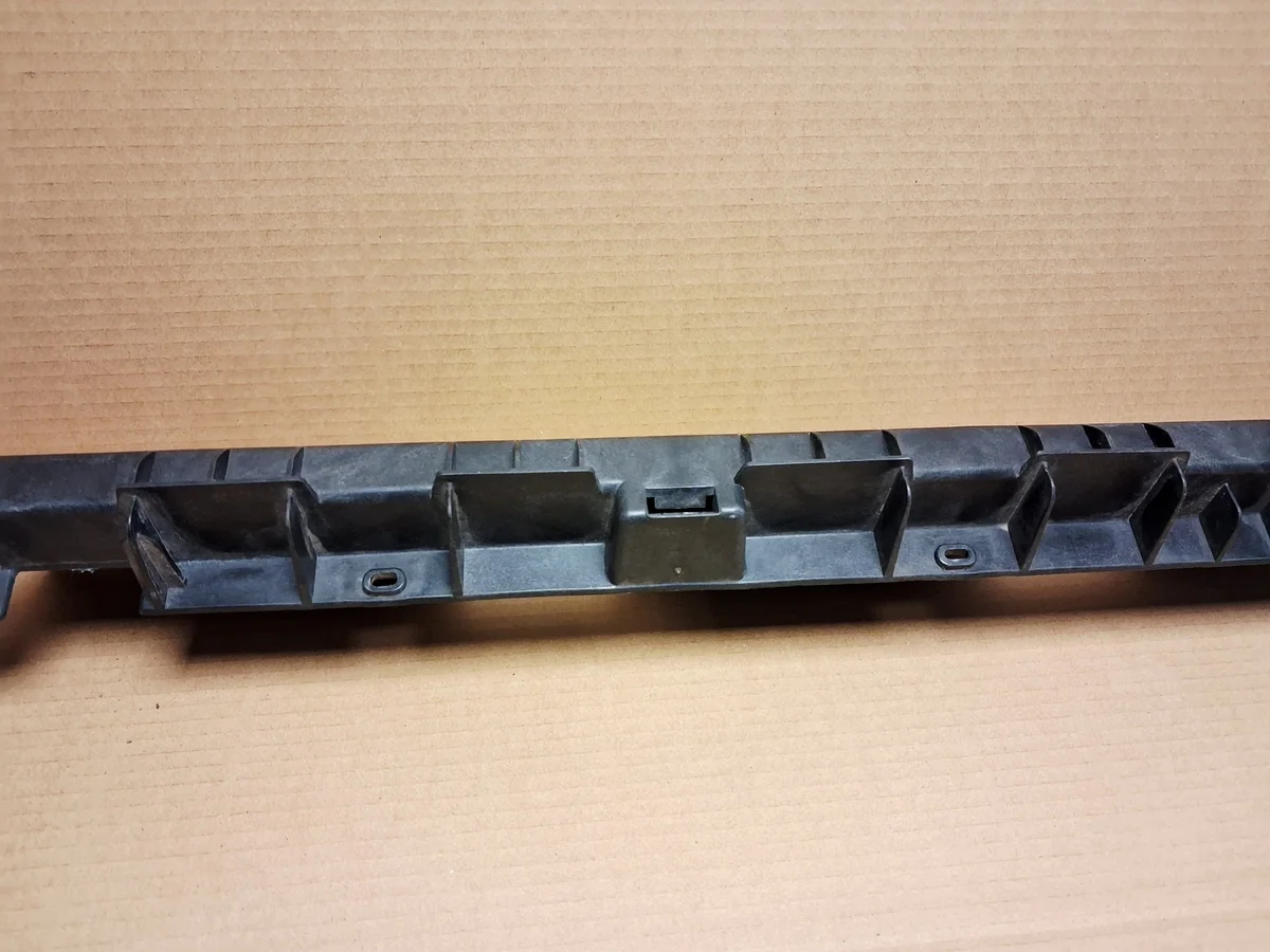 Dacia Duster I Schwellerleiste links 768515735R image 6
