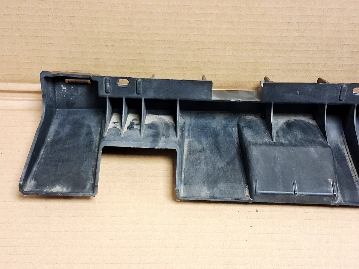Dacia Duster I Schwellerleiste links 768515735R image 9