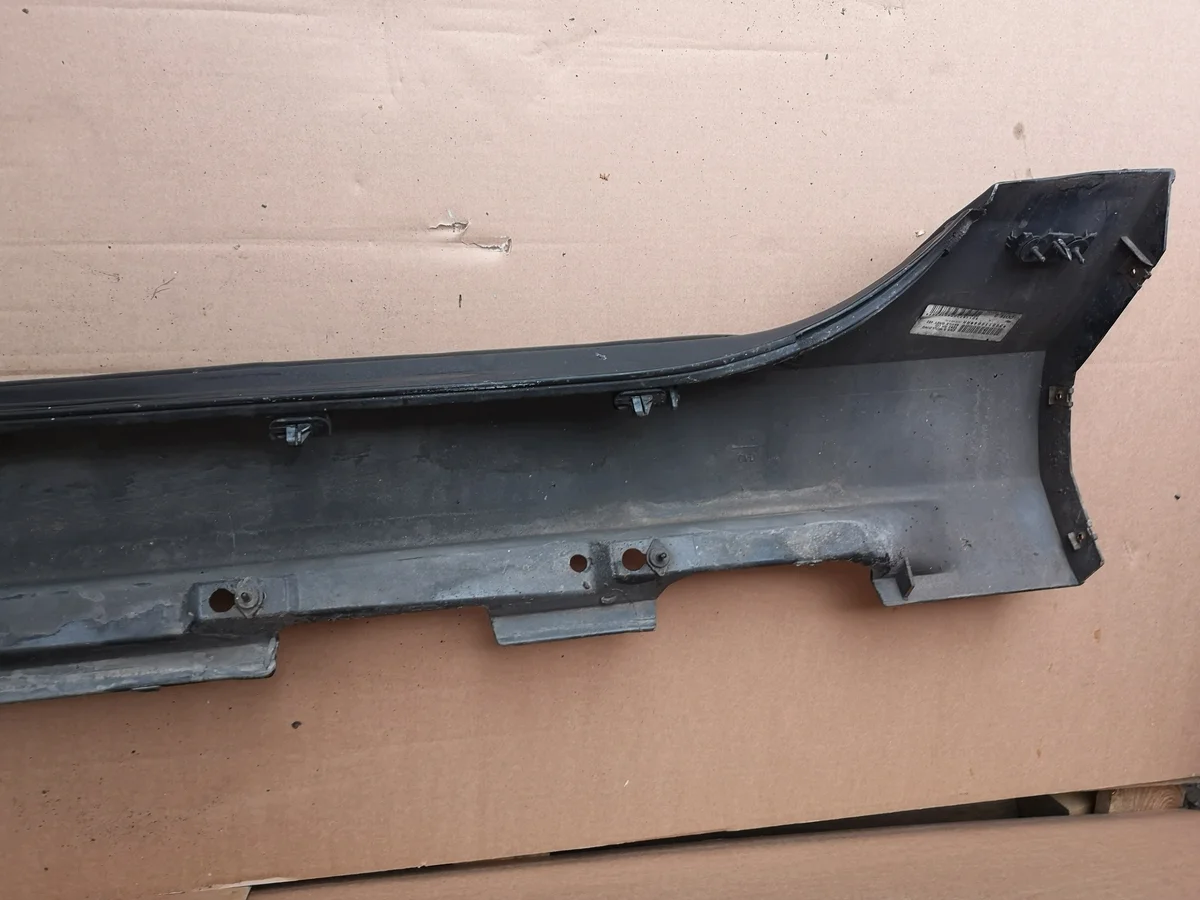 Volvo V60 I 13-17 Right Rocker Panel Complete image 4