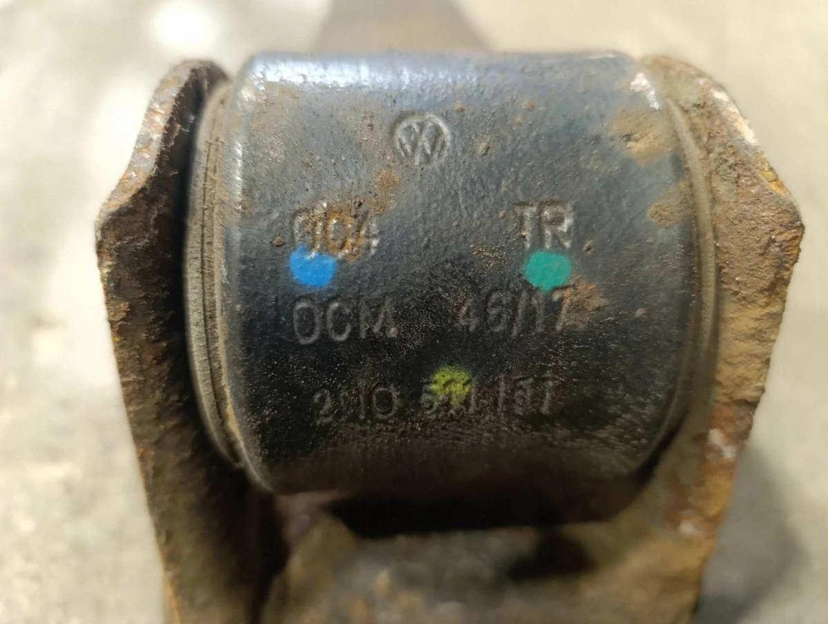 CRAFTER II MAN TGE Rear Spring Used image 4