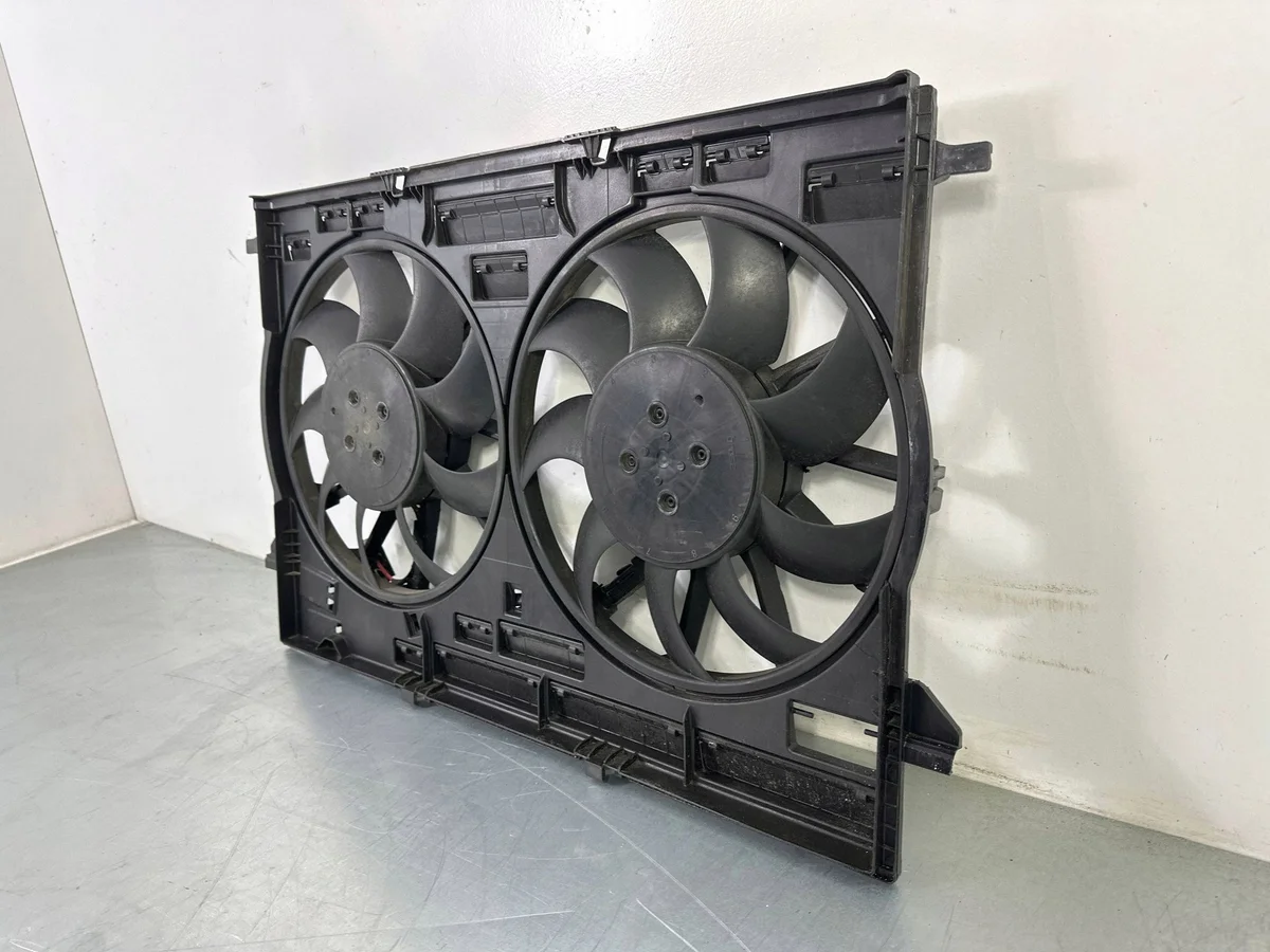 Audi A4 Allroad frontgrill 8W0121003C image 3