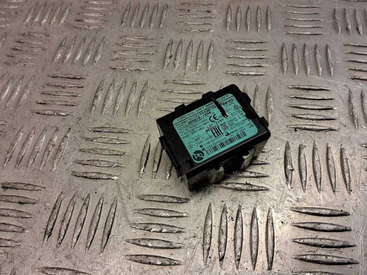 Kia Stonic immobilizer-silmukka 95420H8700