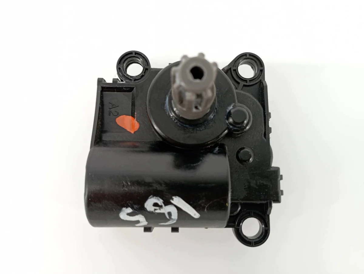 D266-YN9AA01 Stellmotor Heizung Hyundai ix20 image 3