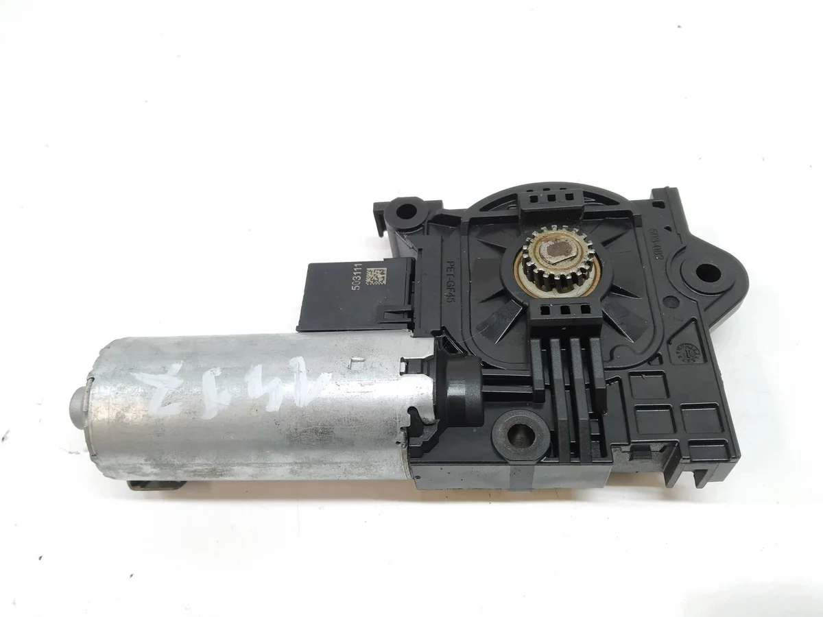 Takmotor Volvo XC90 II (2015-) 10030662B