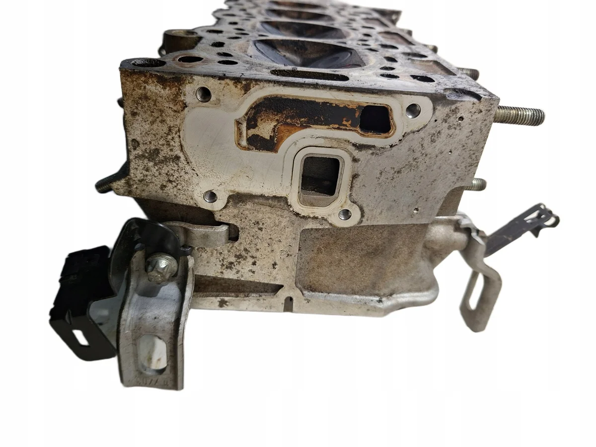 Opel OE 90400234 Topplock Begagnad image 7