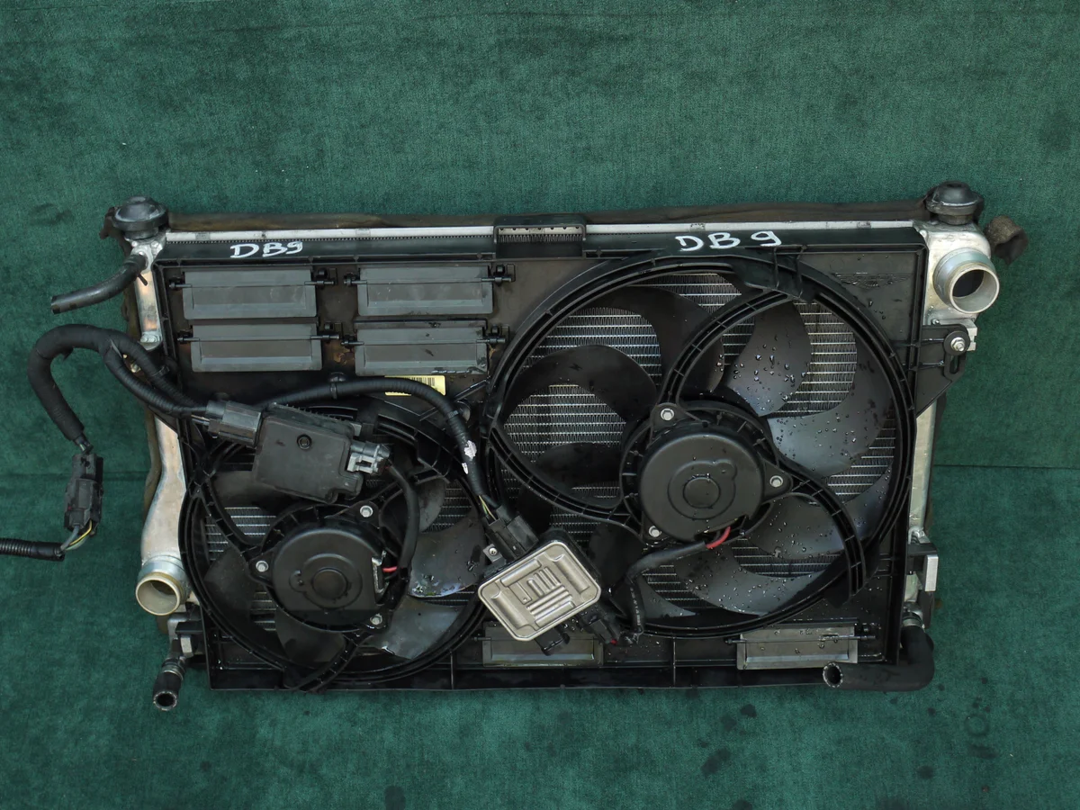 Gommini Ventilatore Aston Martin DB9 2012-2016
