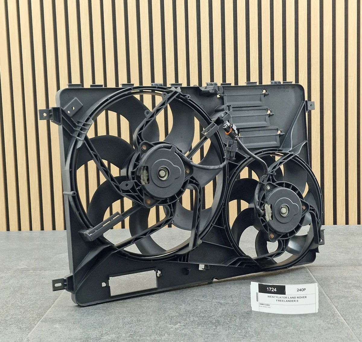 Ventilador Radiador Land Rover 6G91-8C607-BD Usado