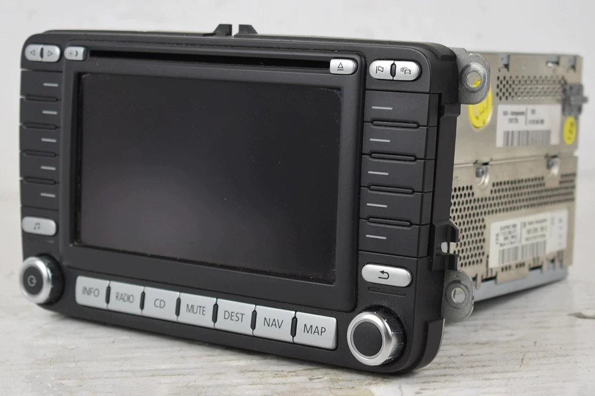 Radio Navigointi VW Golf V Passat B6 1K0035198C
