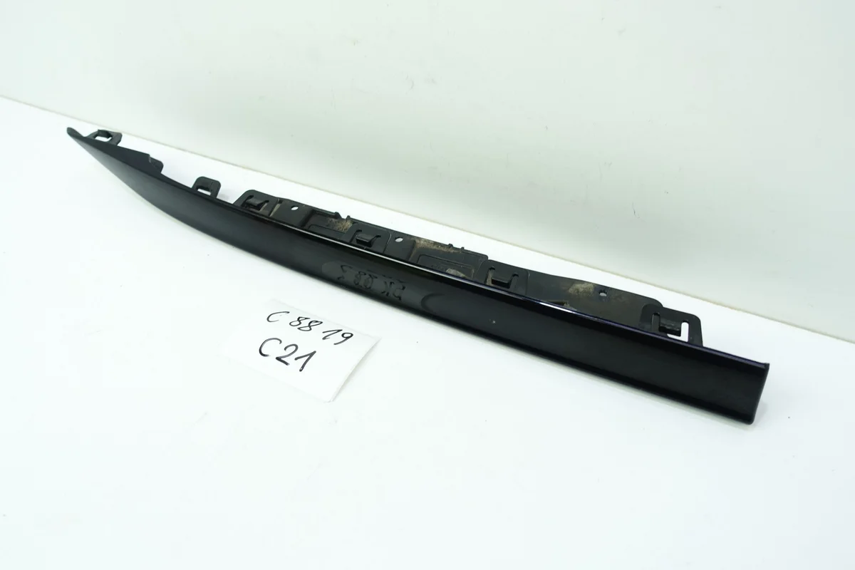 Spoilerlippe rechts VW Golf 8 R-Line Kombi gebraucht image 10