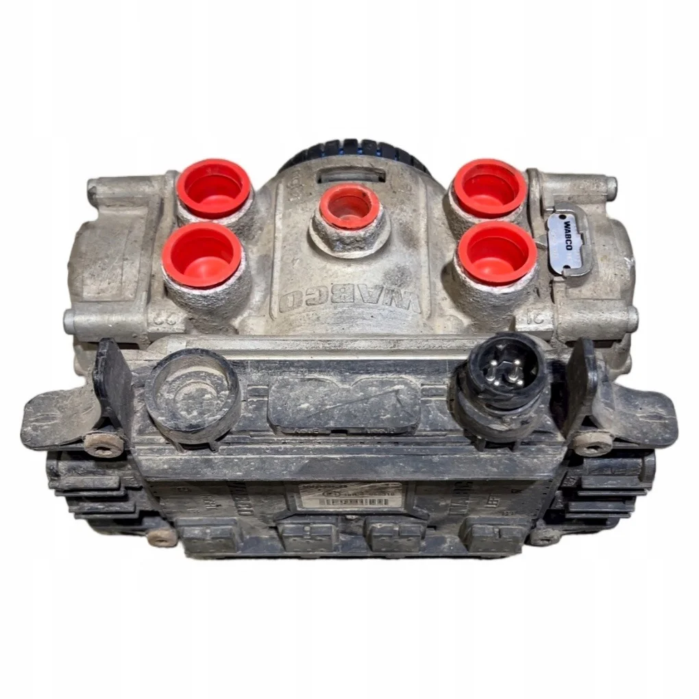 Valvola EBS MAN 81521066072 Usata image 7