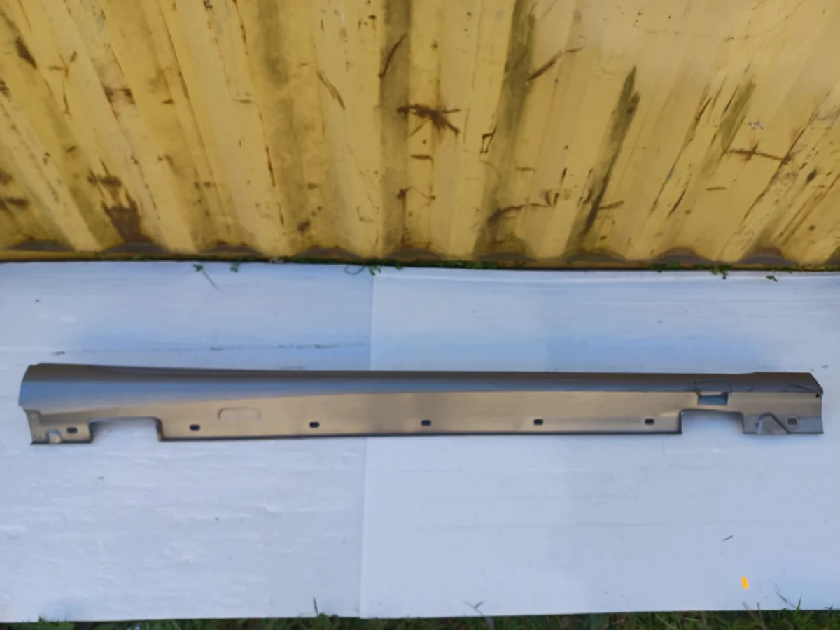 Listello soglia MERCEDES E-KLASA W212 LIFT DX