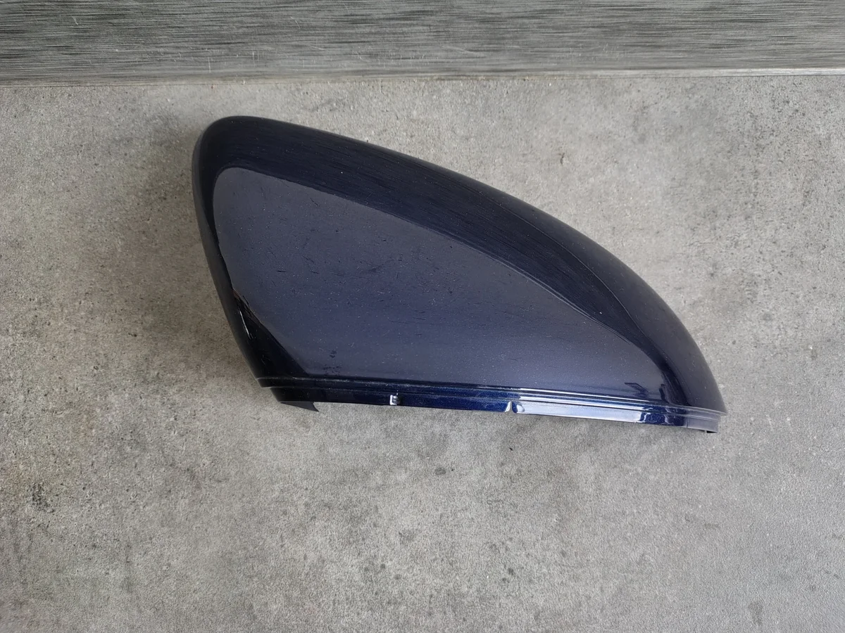 Capa Espelho Retrovisor Direito VW Golf image 3