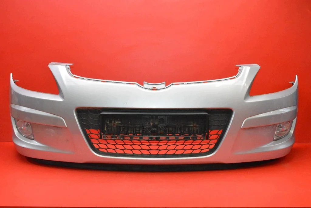 Etupuskuri Hyundai i30 1 FD hopea