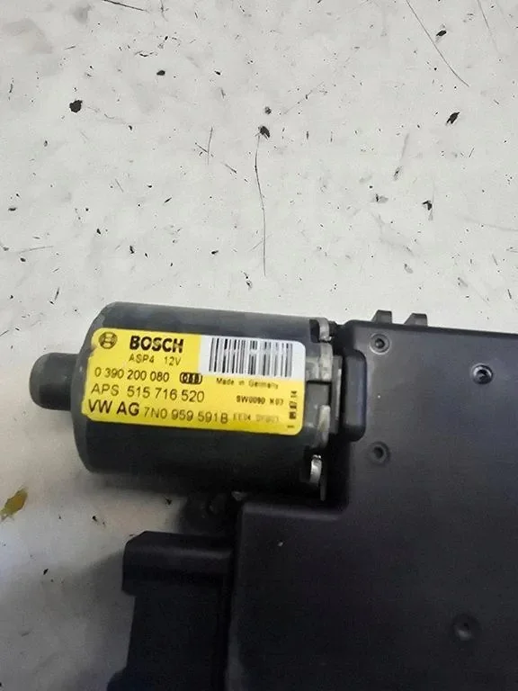 Volkswagen Sharan 7N lasikattomoottori 7N0959591B image 3