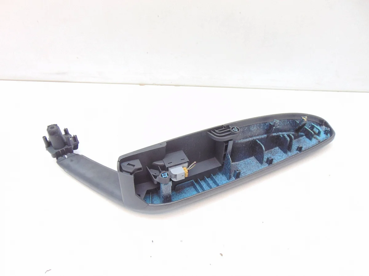 Audi A3 8P Armleuning Deur Links Voor image 4