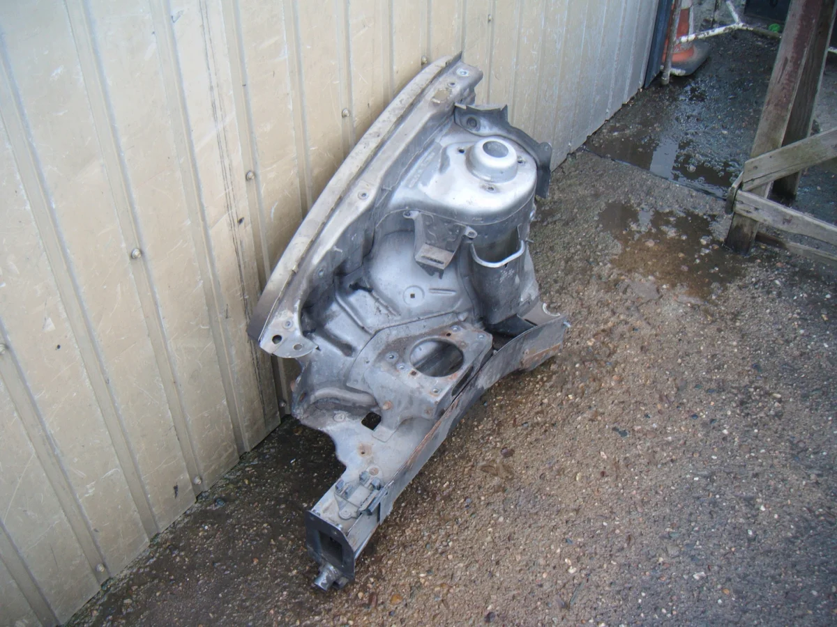 SEAT IBIZA 05- Front Right Quarter Panel image 3
