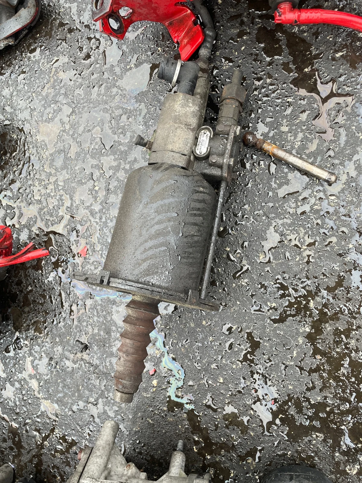 Koppelingscilinder Mercedes-Benz 9700514410