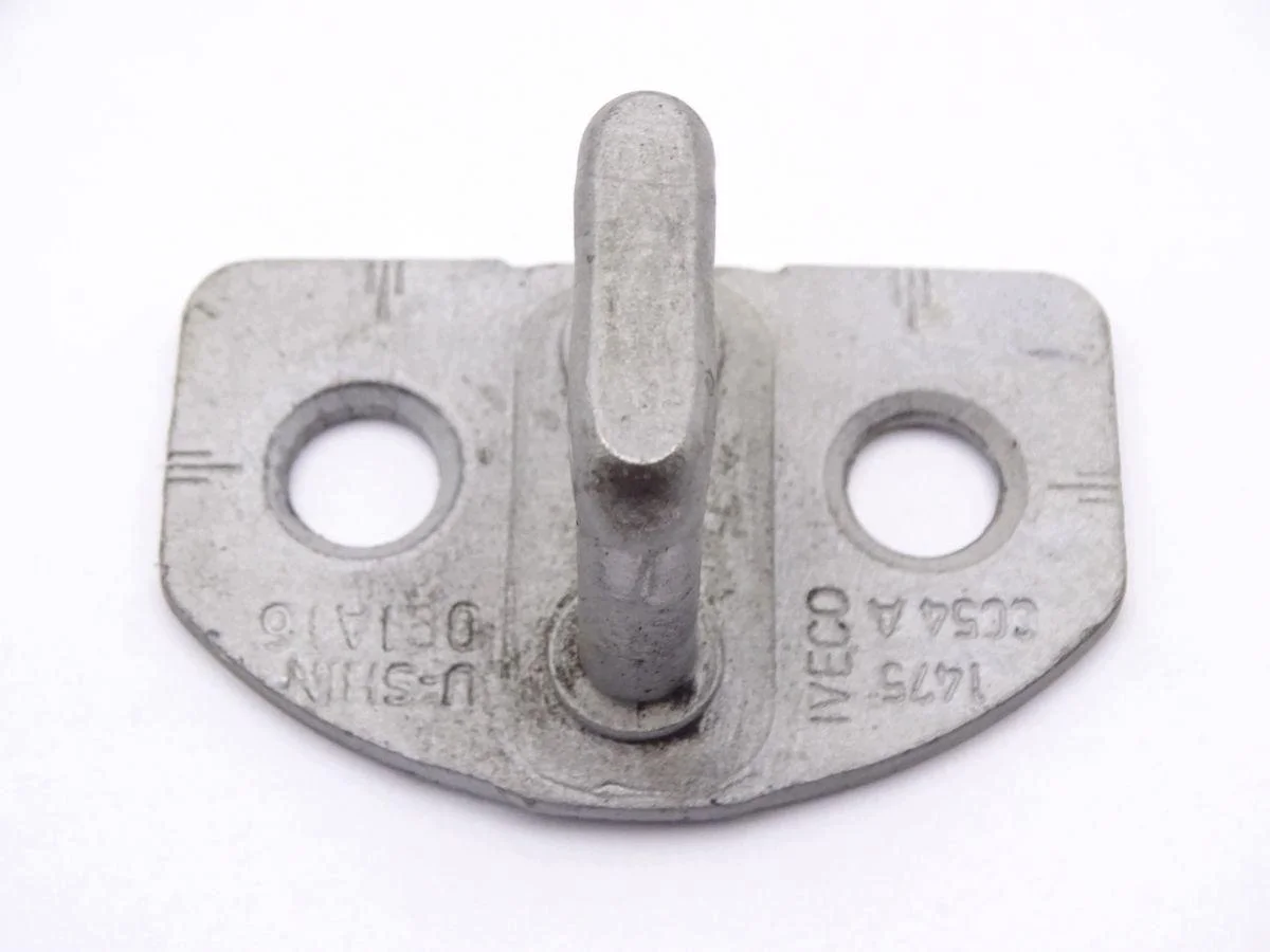 IVECO DAILY VI Door Latch Bolt Used