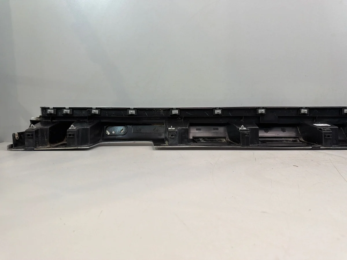 JEEP GRAND CHEROKEE WL Kynnyslista Vasen image 6