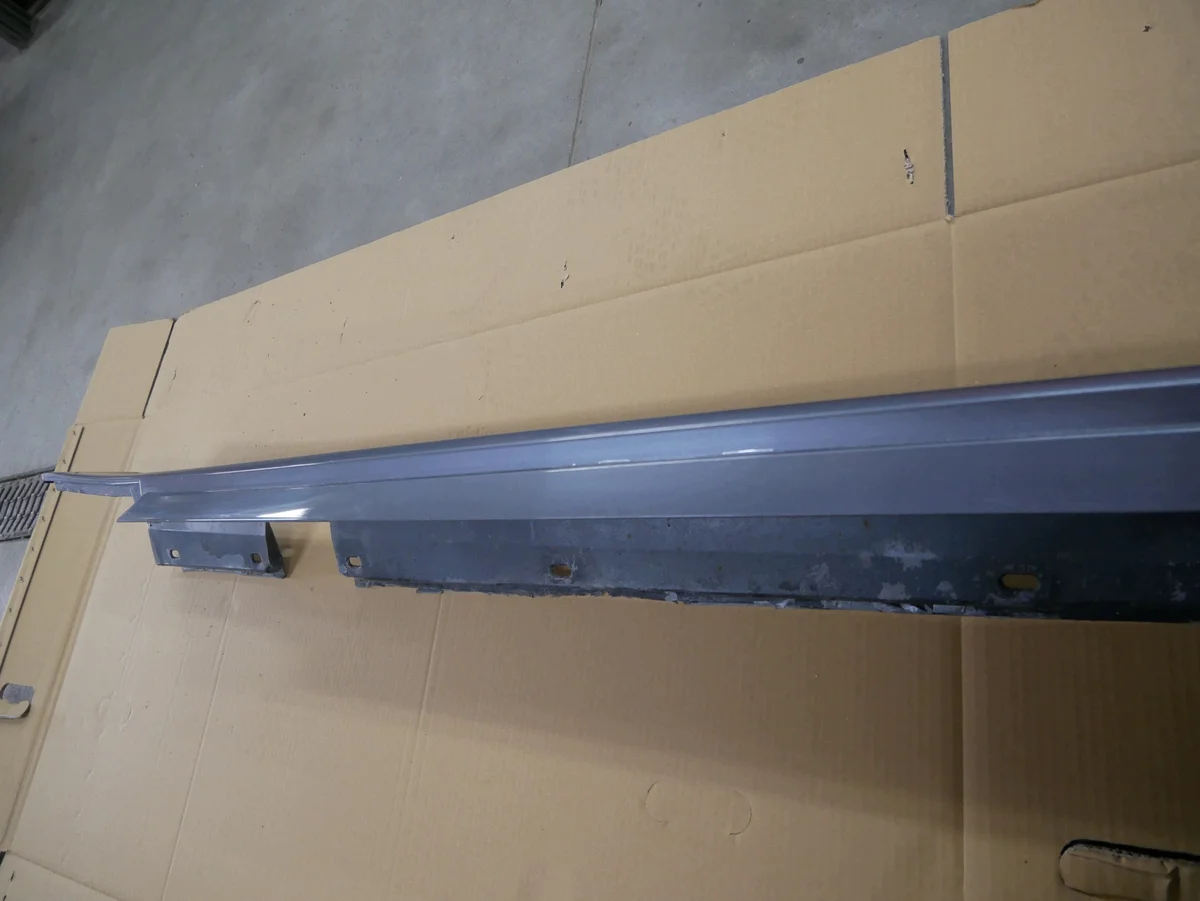 BMW E61 LIFT oikea helma A52 image 5