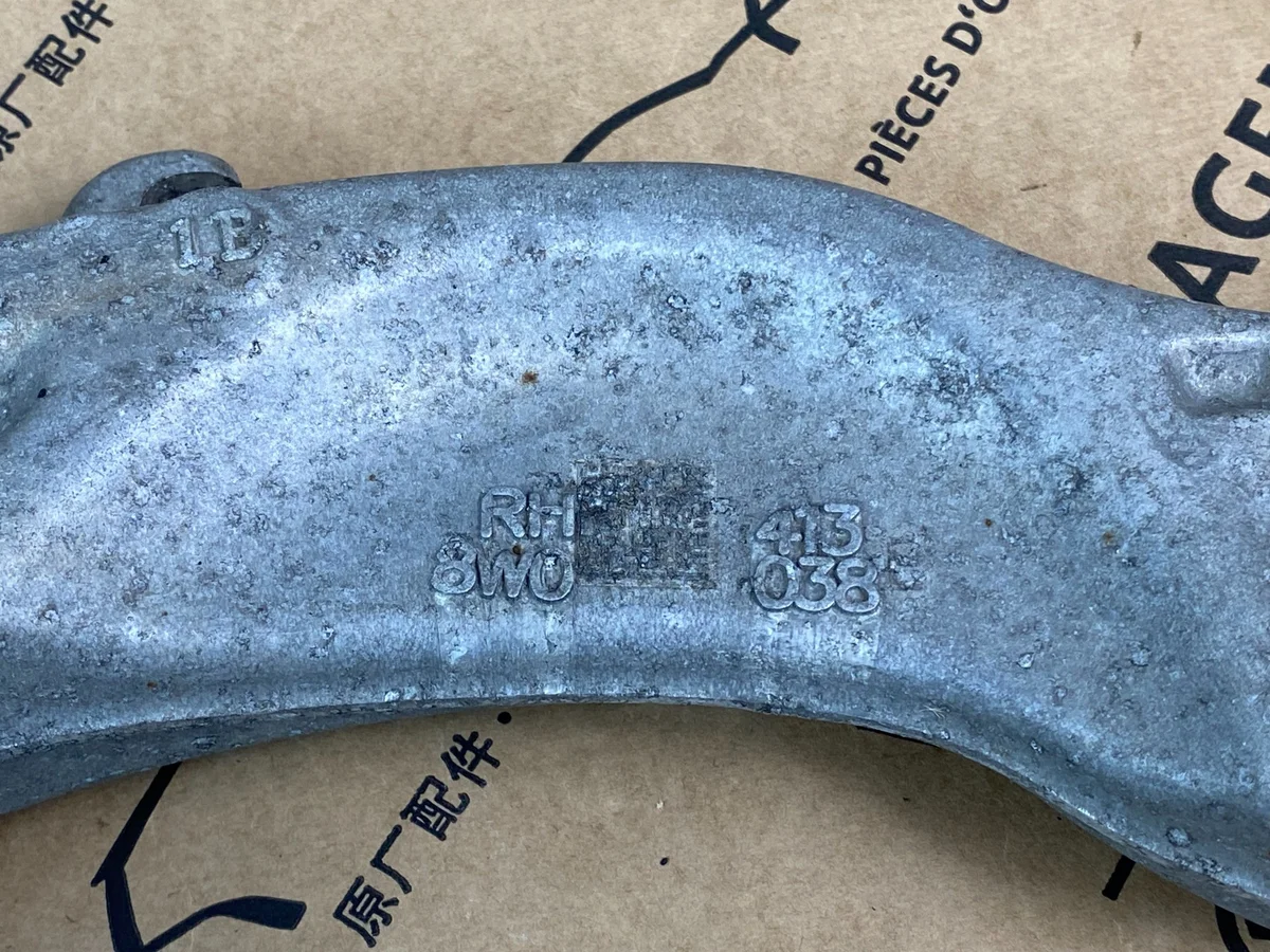 Support amortisseur Audi A4 8W 8W0413038E image 3
