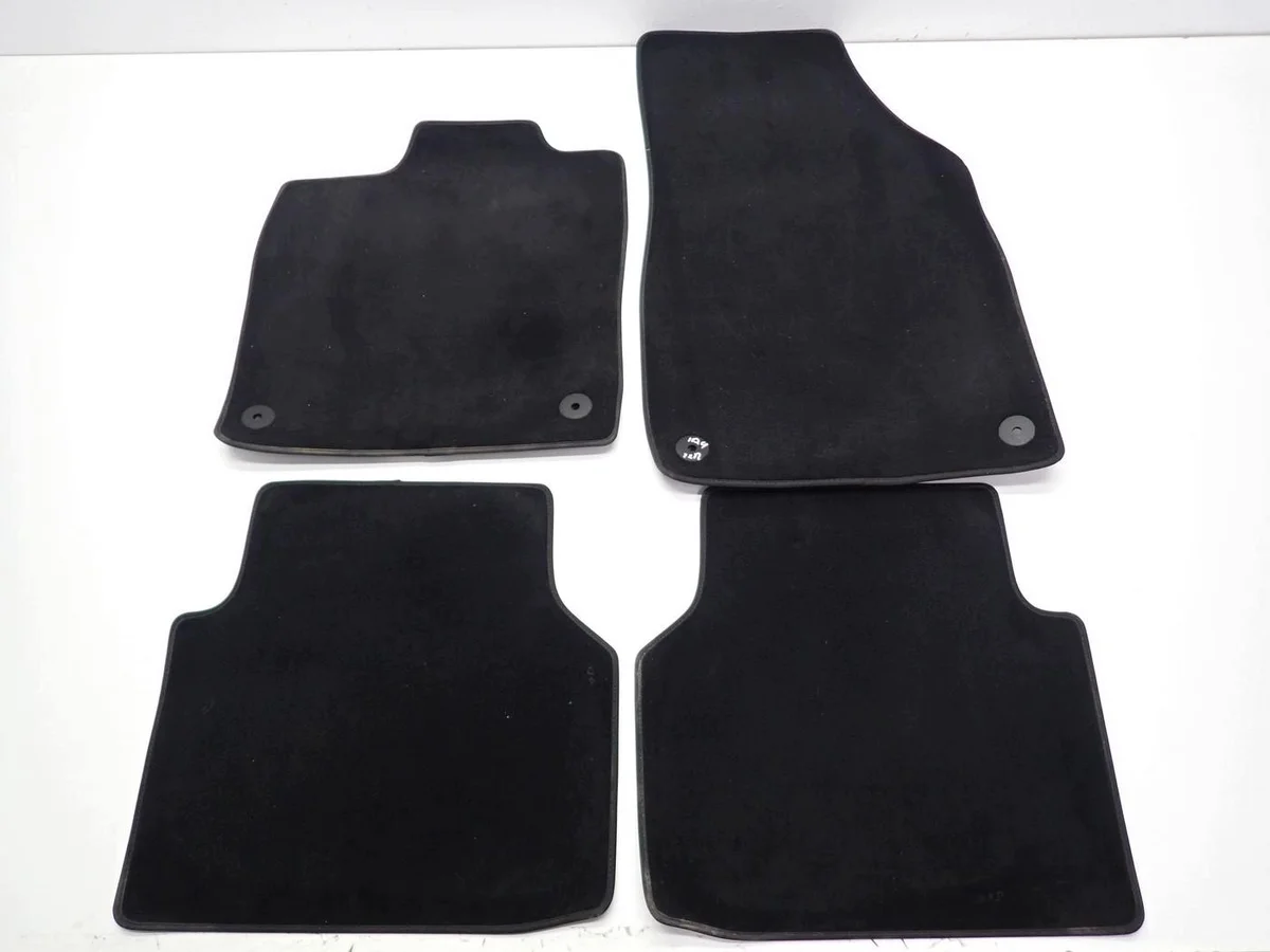 Alfombrillas VW ID.4 Usadas OEM 10B864435A