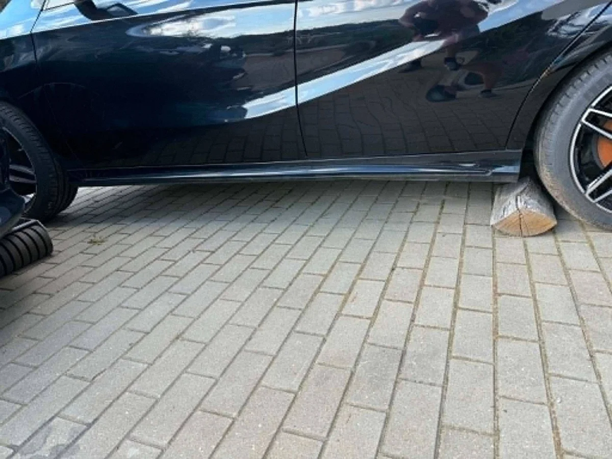 Schwellerleiste Mercedes-Benz A W176 CHO772