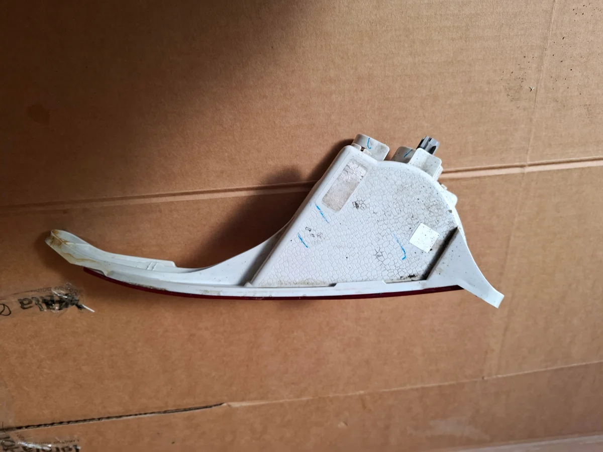 Réflecteur arrière gauche Honda Civic IX image 4