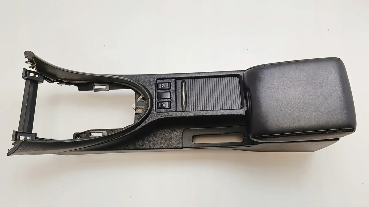 Used 12V Power Socket for Infiniti image 3