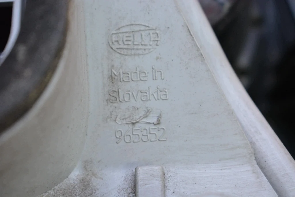 Feu arrière gauche VW Polo 4 9N 05-09 image 6