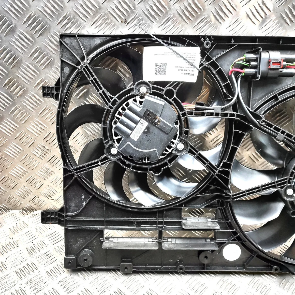 Frontpanel Skoda Superb 5WA959455T image 5