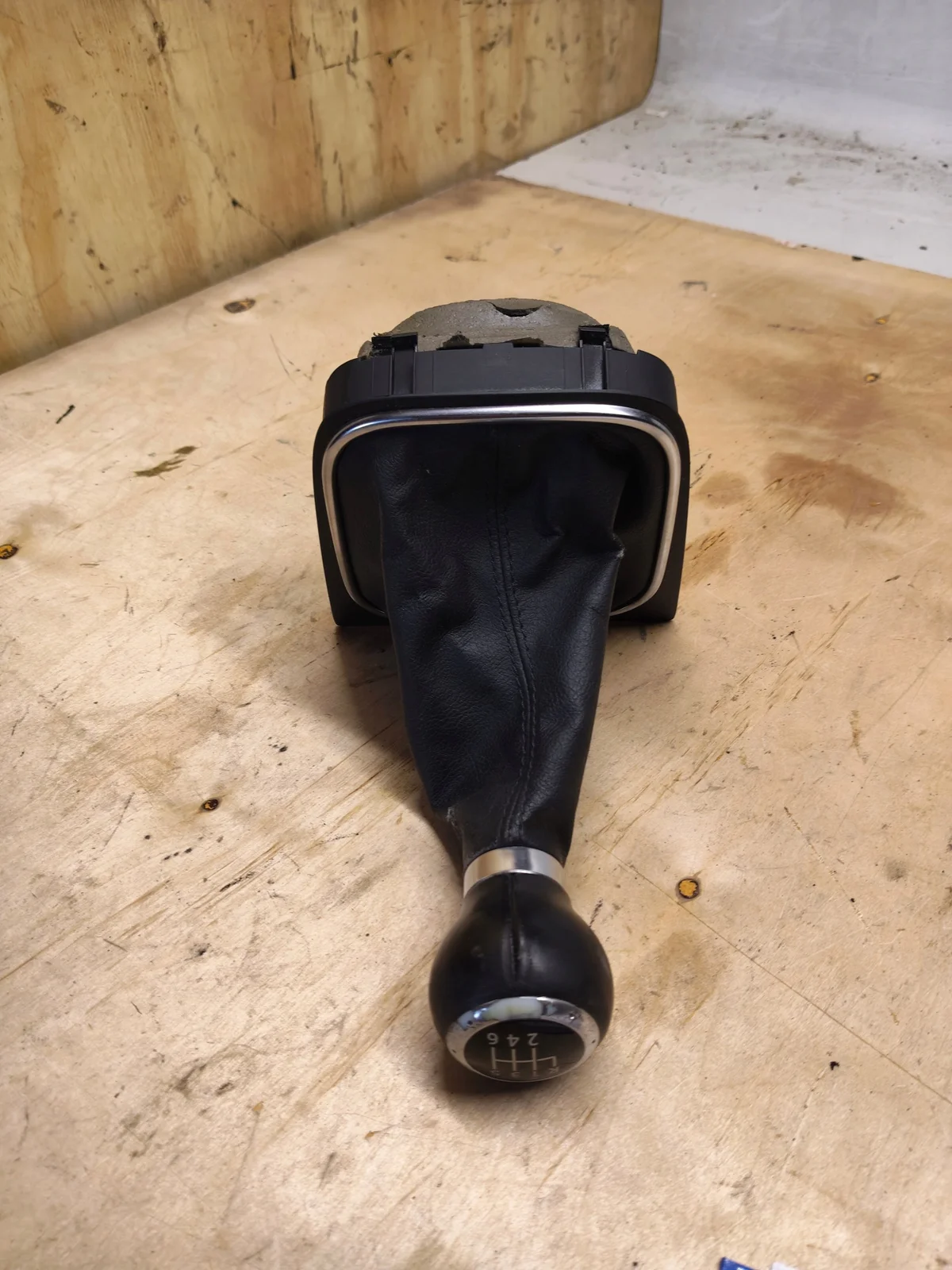 Schaltknauf mit Manschette VW Golf VI gebraucht image 4