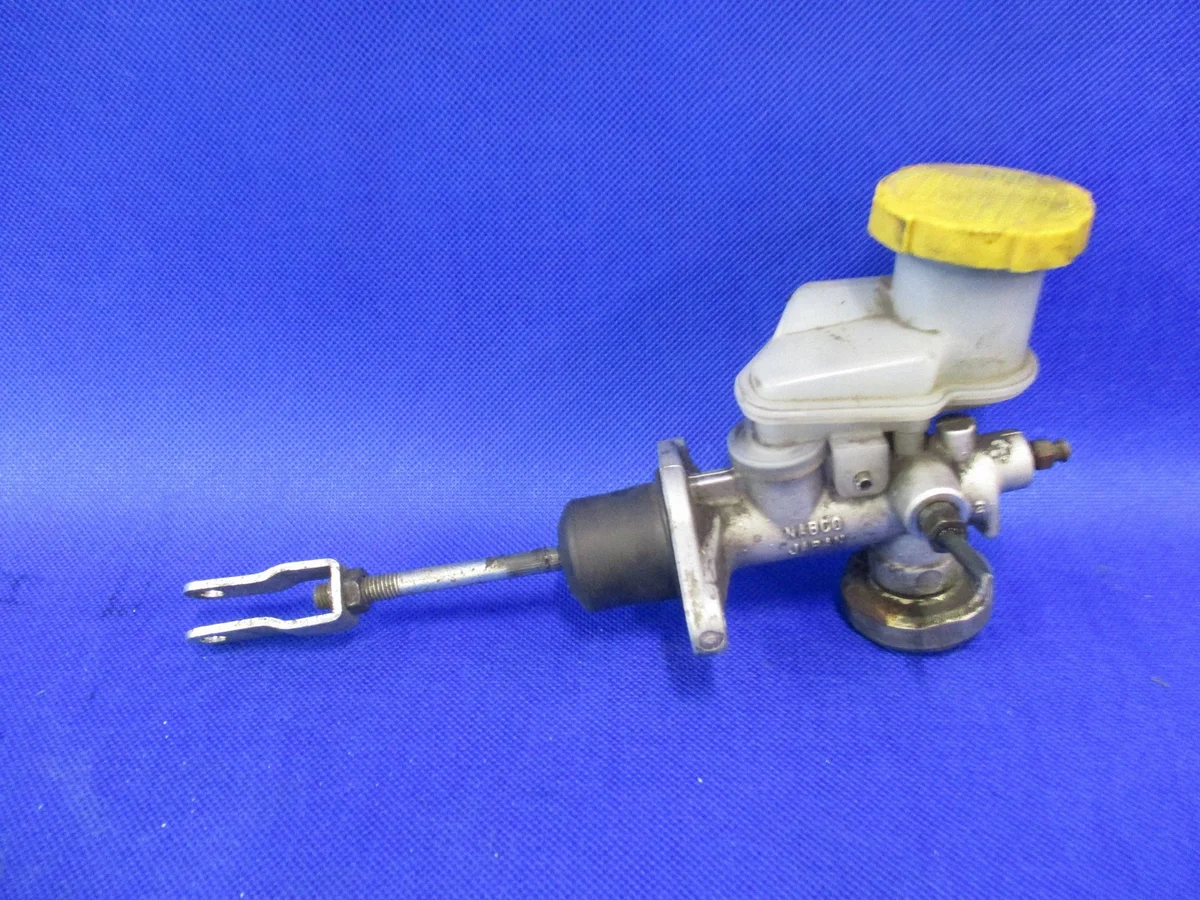 Maître-cylindre embrayage Subaru Impreza III GH 1.5
